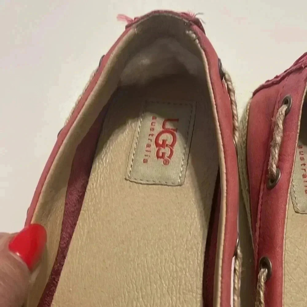 Pink UGG mocassin flats size 6.5 - Picture 5 of 5